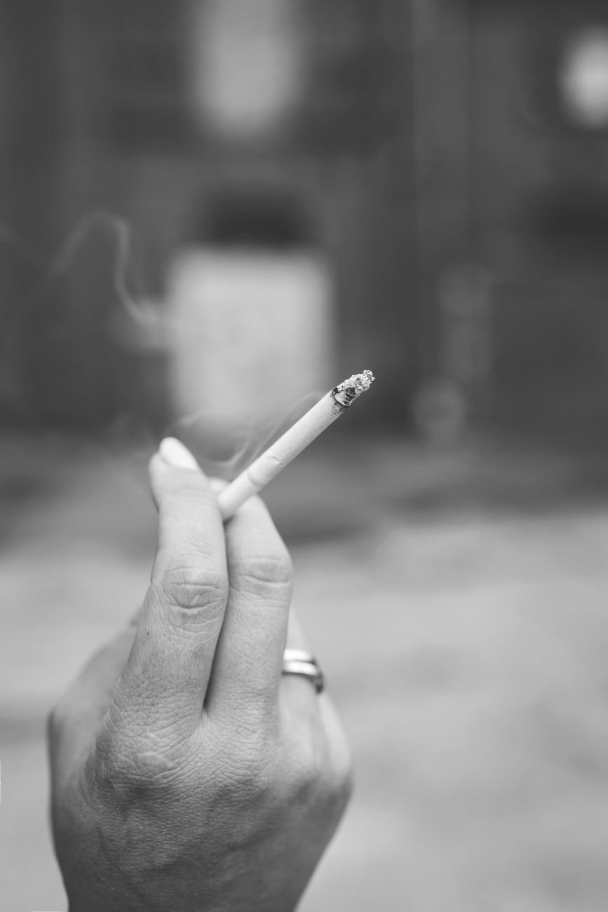 Projeto que padroniza embalagens de cigarros aguarda votação na Câmara